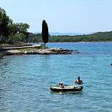 Appartamenti Njivice 14395, Njivice - La spiaggia più vicina