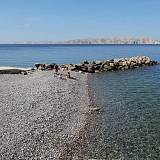 Appartamenti e camere Senj 9867, Senj - La spiaggia più vicina