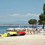 Appartamenti e camere Crikvenica 9829, Crikvenica - La spiaggia più vicina