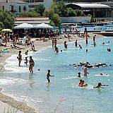 Appartamenti Dugi Rat 21356, Dugi Rat - La spiaggia più vicina