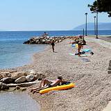 Ferienwohnungen Podgora 3675, Podgora - Nächster Strand