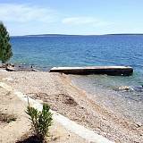 Appartamenti e camere Mandre 6047, Mandre - La spiaggia più vicina