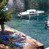 Appartamenti Basina 9129, Basina - La spiaggia più vicina