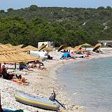 Ferienwohnungen Zaglav 8152, Zaglav - Dugi otok - Nächster Strand