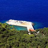 Apartments Lastovo 7875, Lastovo - Nearest beach