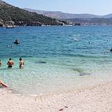 Appartamenti Poljica 9077, Poljica (Marina) - La spiaggia più vicina