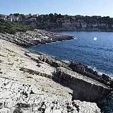 Apartmanok Zavalatica 2691, Zavalatica - Legközelebbi strand