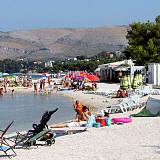 Ferienwohnungen Okrug Gornji 3790, Okrug Gornji - Nächster Strand