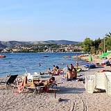 Ferienwohnungen und Zimmer Okrug Gornji 19557, Okrug Gornji - Nächster Strand