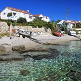 Apartments Milna 8622, Milna (Vis) - Nearest beach