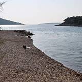 Počitniška hiša Maslinica 19357, Maslinica - Najbližja plaža