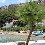 Ferienwohnungen Duće 4035, Duće - Nächster Strand