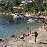 Appartamenti Lokva Rogoznica 3953, Lokva Rogoznica - La spiaggia più vicina